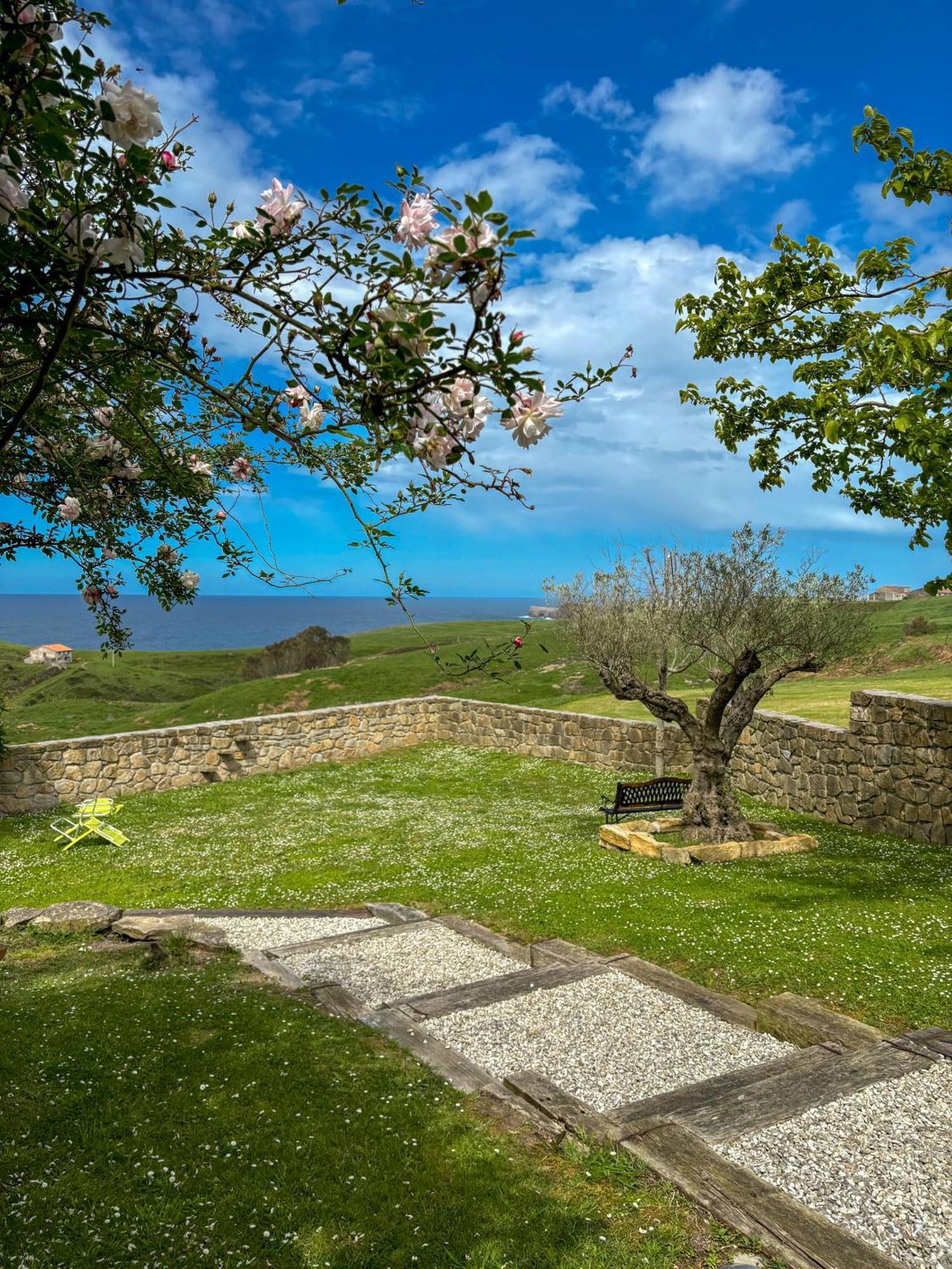 Villa Suances Tagle Esterno foto